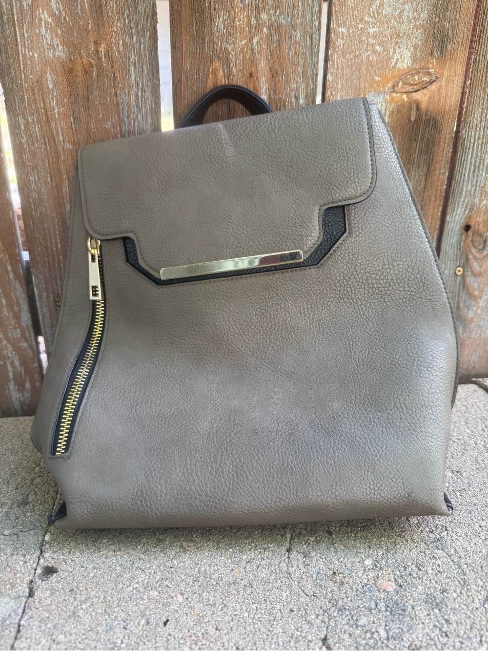 POVERTY FLATS Textured Brown Purse Tote Backpack Gold Zipper